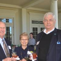 Dave Annis and Mary Annis with guest.